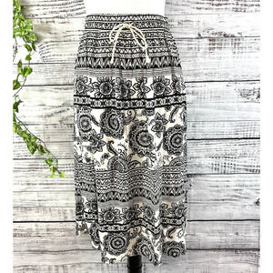 L.A. Harts Skirt size Small Black White Paisley Retro Flowers Hippie Midi Boho
